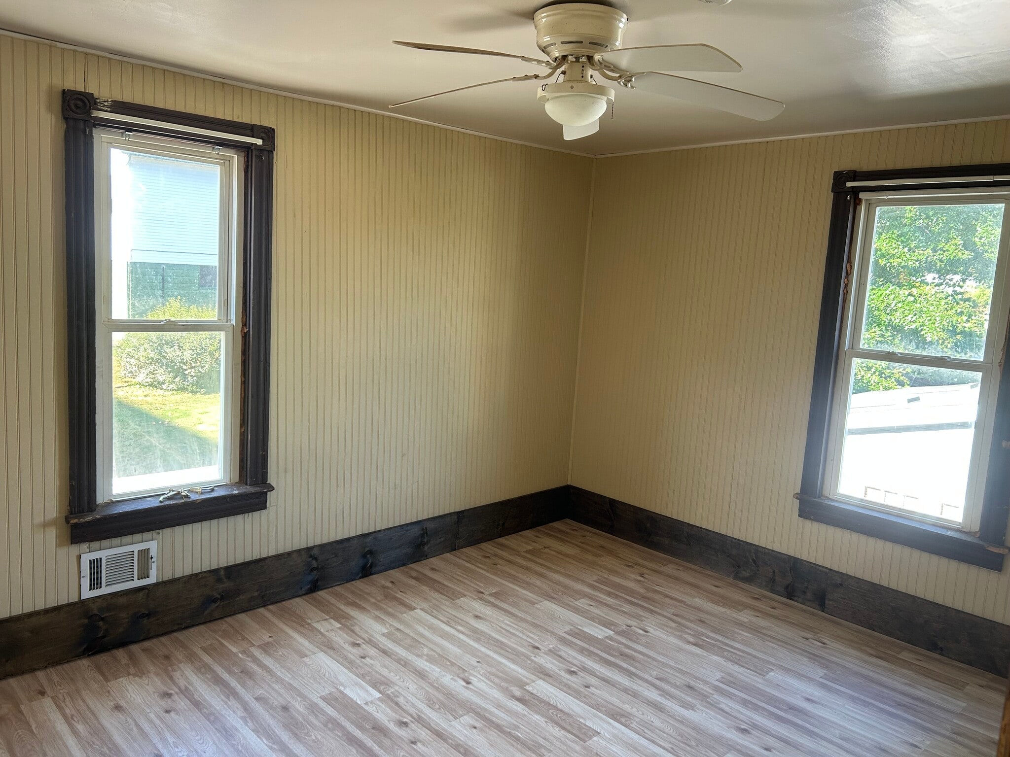 11 x 13 bedroom #2 - 111 4th St