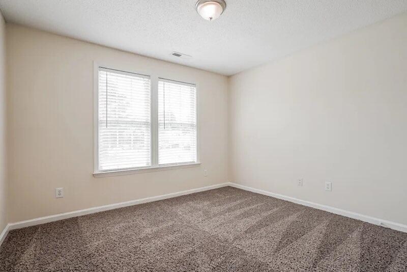 Building Photo - 508 Zircon Ln