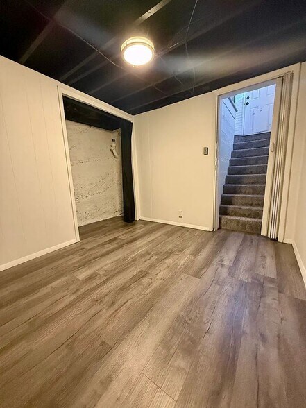 Building Photo - 2841 W 28th Ave