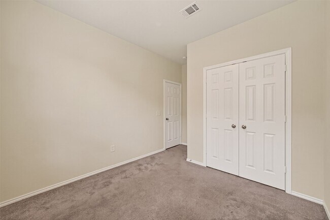 Building Photo - 25543 Pitchfork Ranch Pl