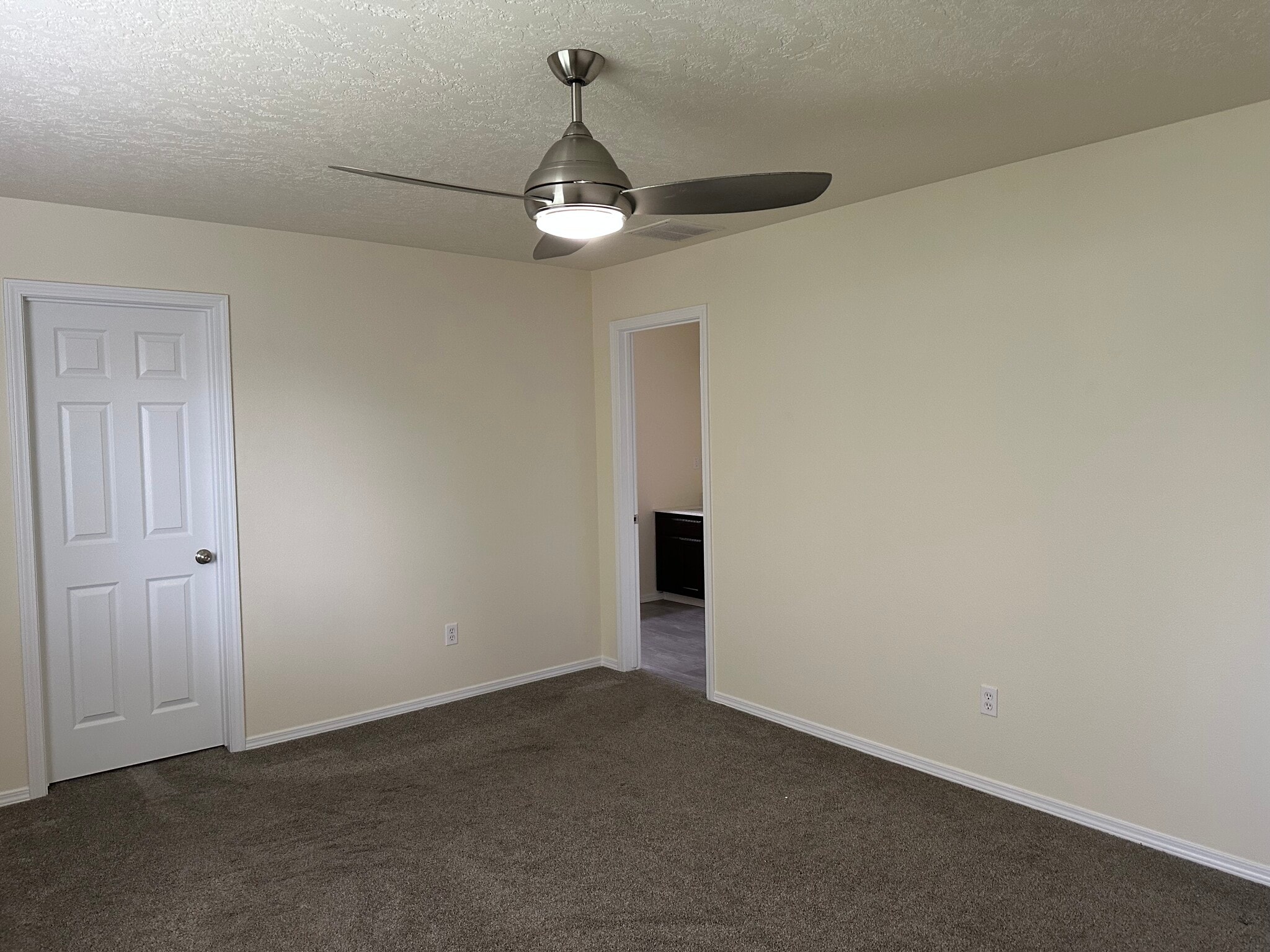 Master Bedroom - 398 East Cassidy Drive