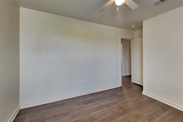 Building Photo - 821 Jamie Dr