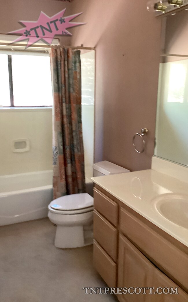 Building Photo - Home in Haisley Homestead HOA