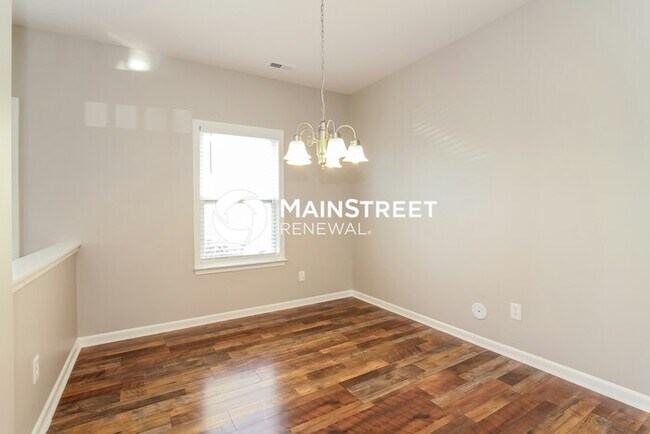 Building Photo - 3 Bedroom Pet-Friendly Home in Mooresville, NC with Main Street Renewal