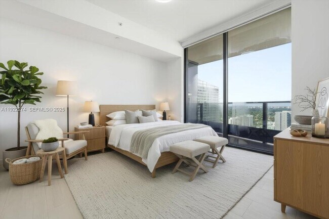 Building Photo - 1000 Brickell Plaza