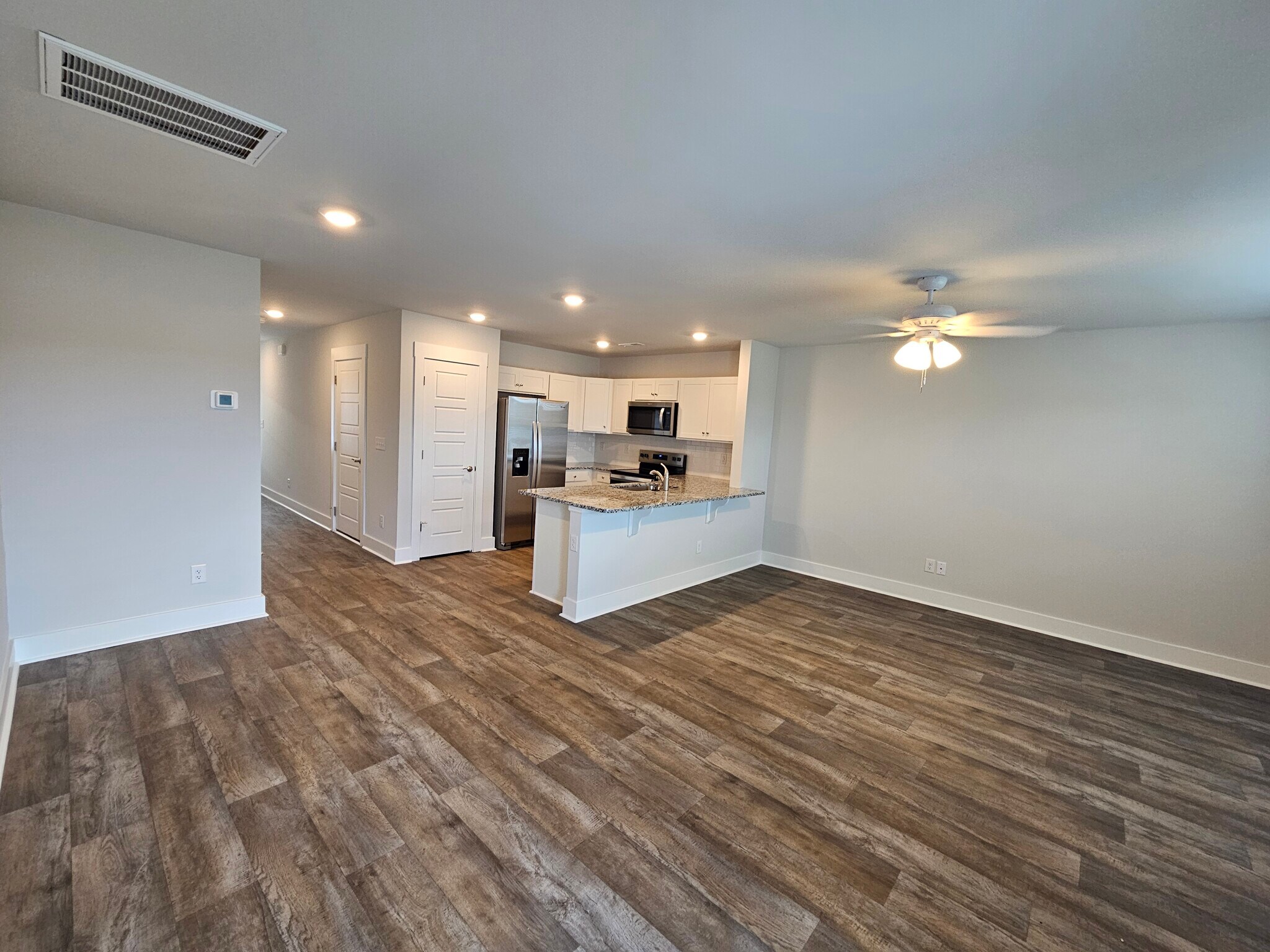 Building Photo - 4341 Majesty Dr