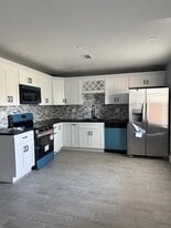 Building Photo - 7650 Coquina Way