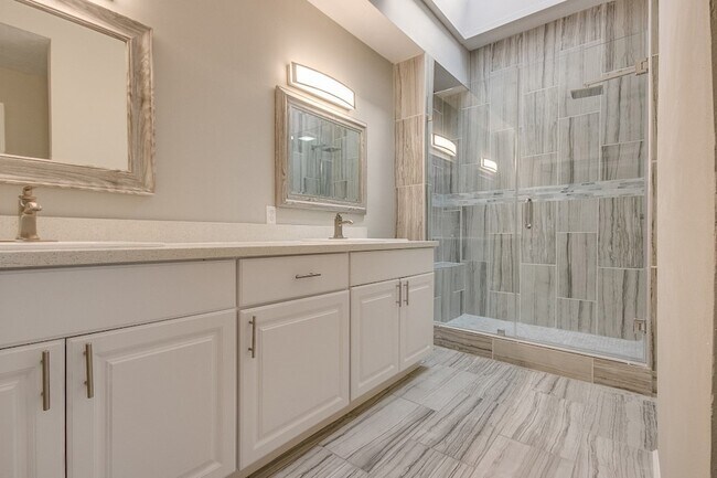 Building Photo - 923 Cranberry Hill Ct