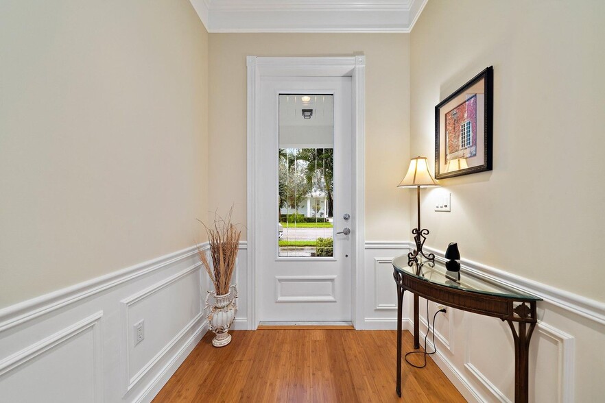 Building Photo - 3277 Wymberly Dr