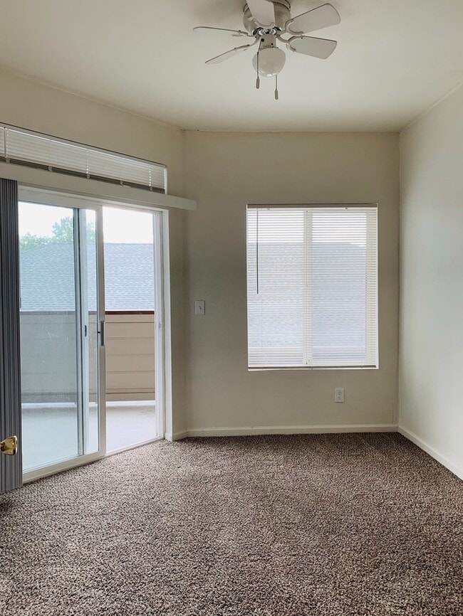 Building Photo - 1 Bed/1 Bath Condo - Great Location!