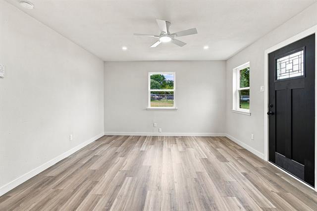 Building Photo - 1504 Coral Cut Off