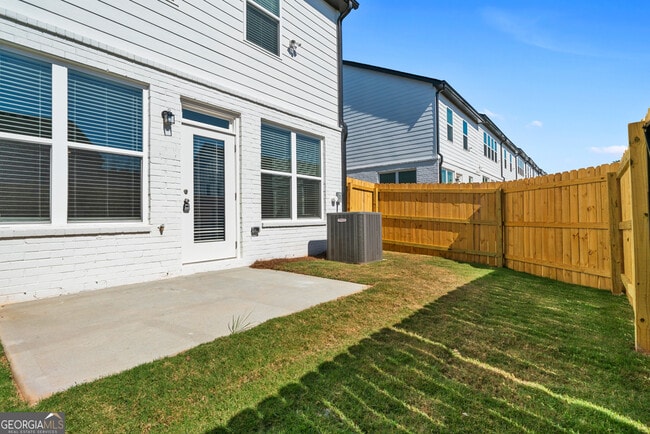 Building Photo - 64 Auburn Wds Dr