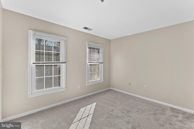 Building Photo - 1707 Leighton Wood Ln