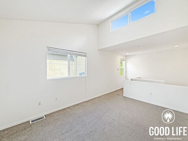 Building Photo - 12668 W Chapman Ave