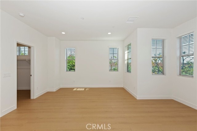 Building Photo - 568 Granite St