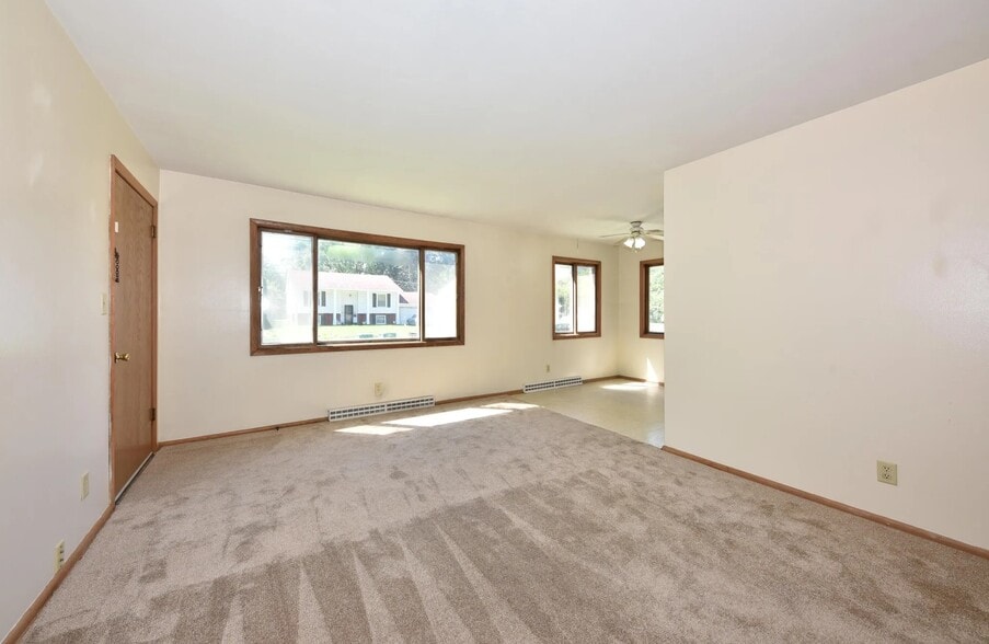 Building Photo - W166N9108 Grand Ave