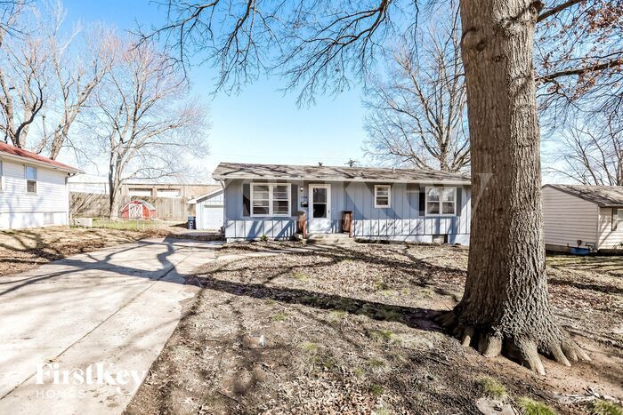 Primary Photo - 308 SW 7th Terrace