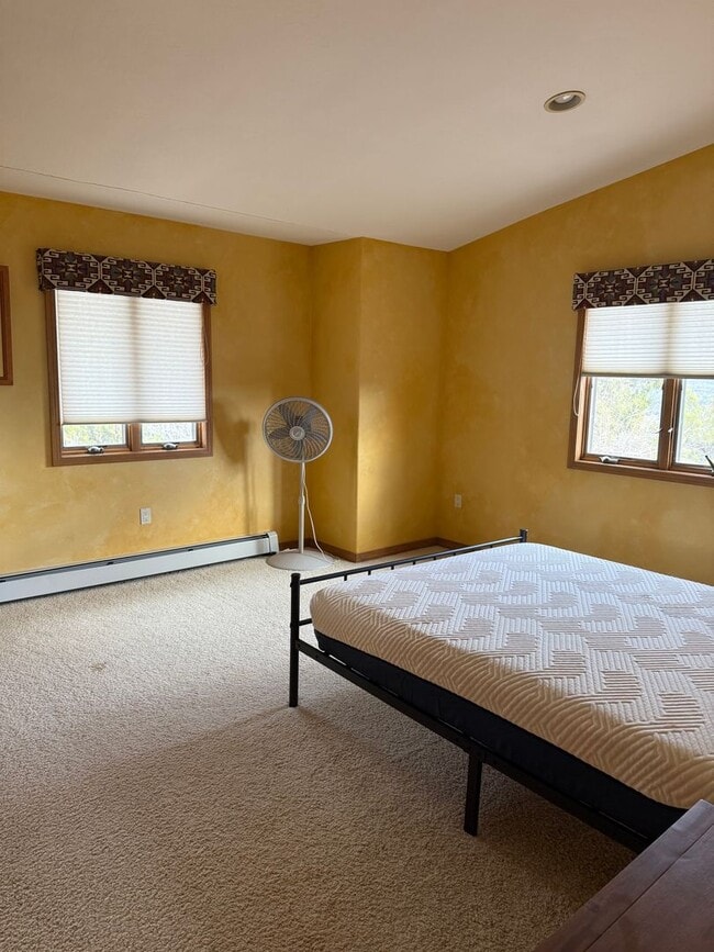 Building Photo - Charming Southwestern Stucco Home