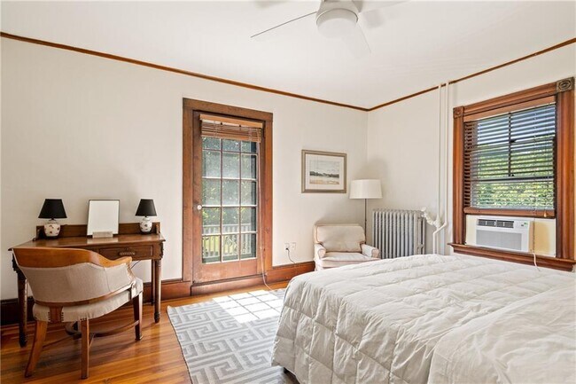 Building Photo - 14 Greenough Pl