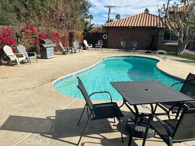 Building Photo - 79400 Ave 42