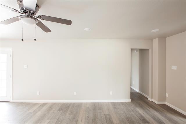 Building Photo - 2386 Chart Dr