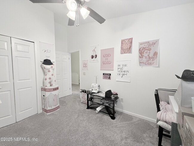 Building Photo - 7634 Rain Forest Dr W