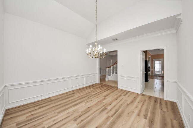 Building Photo - 4418 Bermuda Dr