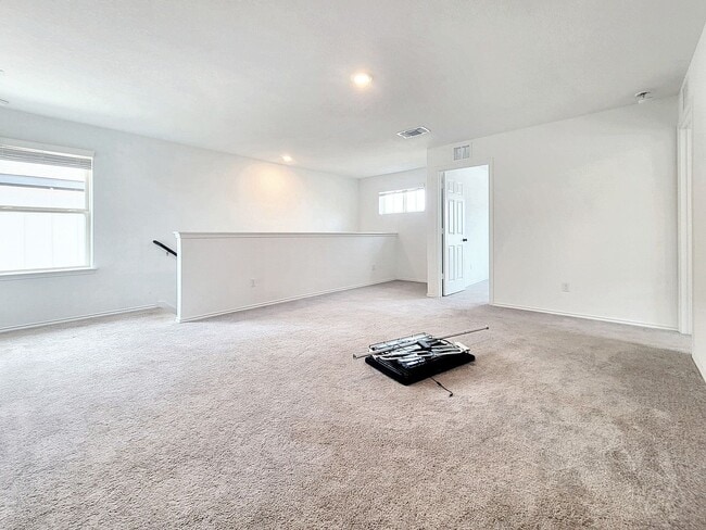 Building Photo - 517 Sour Cherry Ln