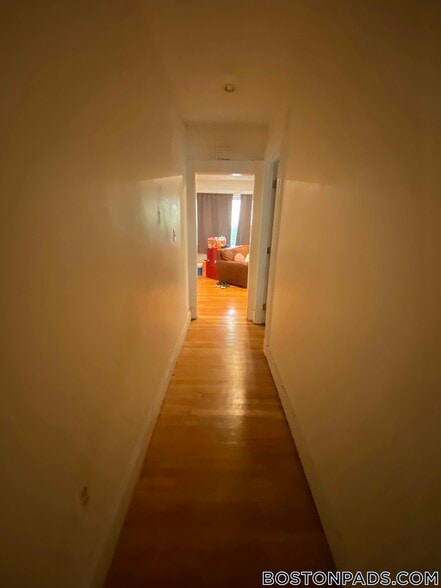 Building Photo - 24 Chetwynd Rd
