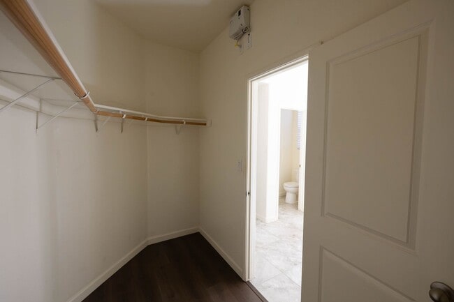 Building Photo - Lovely 3 bedroom home for rent in Hanford CA