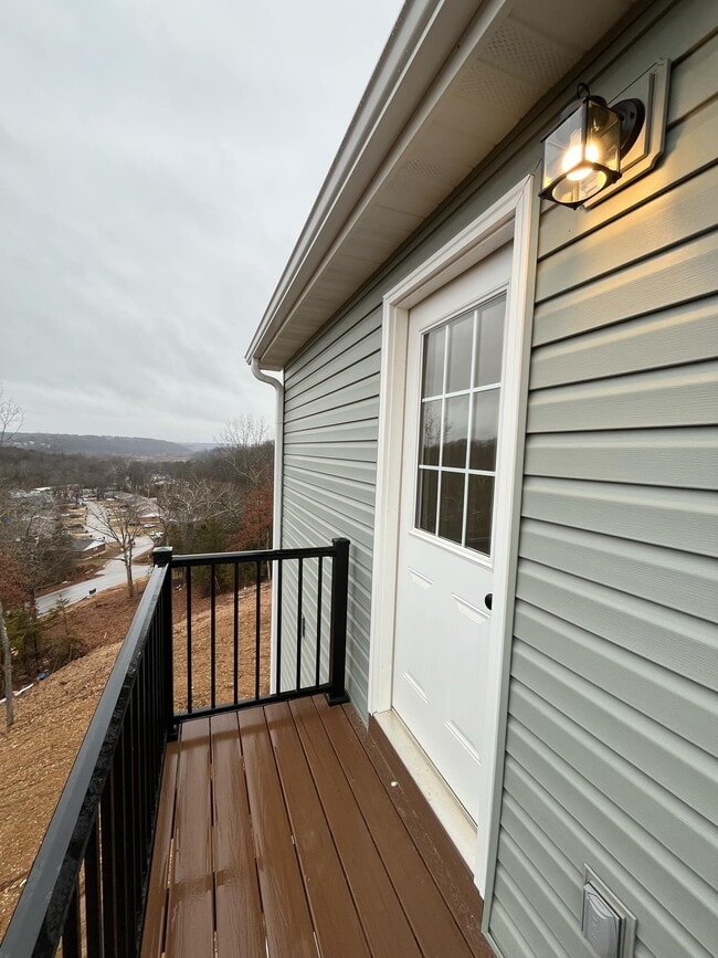 Building Photo - 153 Pinnacle Dr