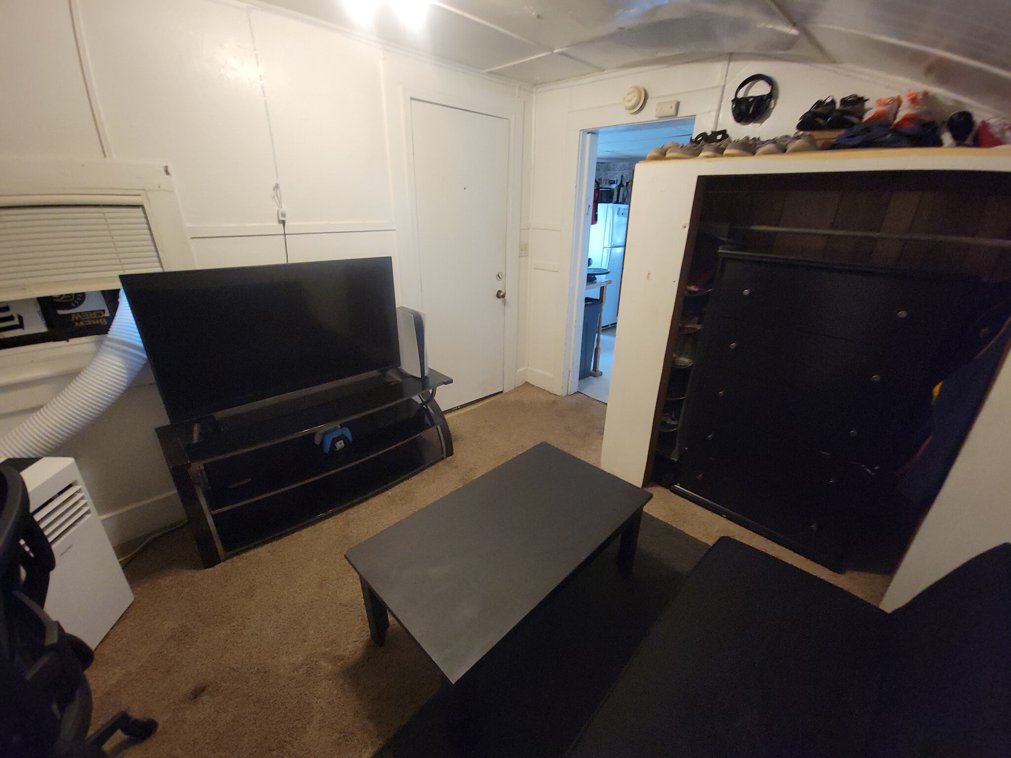 Building Photo - 239 Chippewa St