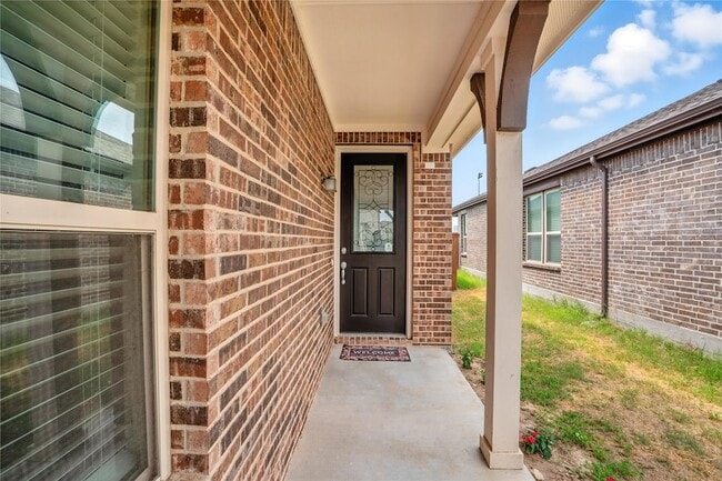 Building Photo - 604 Bronze Forest Dr