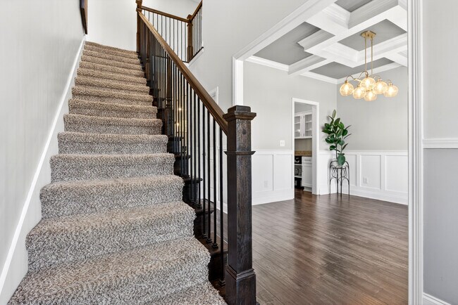 Building Photo - 104 Woodtrace Ct