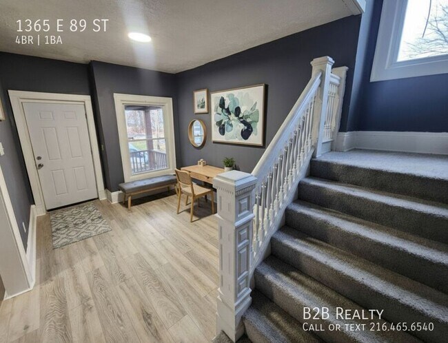 Building Photo - 1365 E 89th St