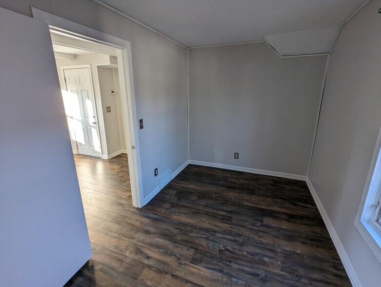 Secondary Bedroom - 1605 3rd St NE