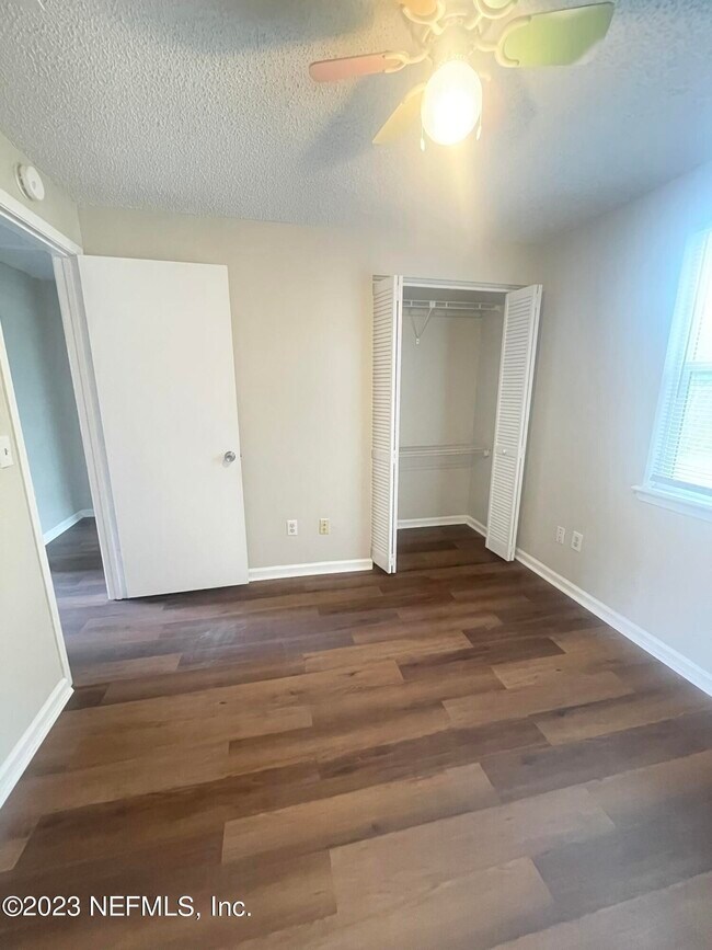 Building Photo - 7976 Shircliff Dr