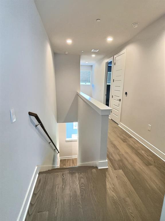 Building Photo - 4407 Grotto Dr