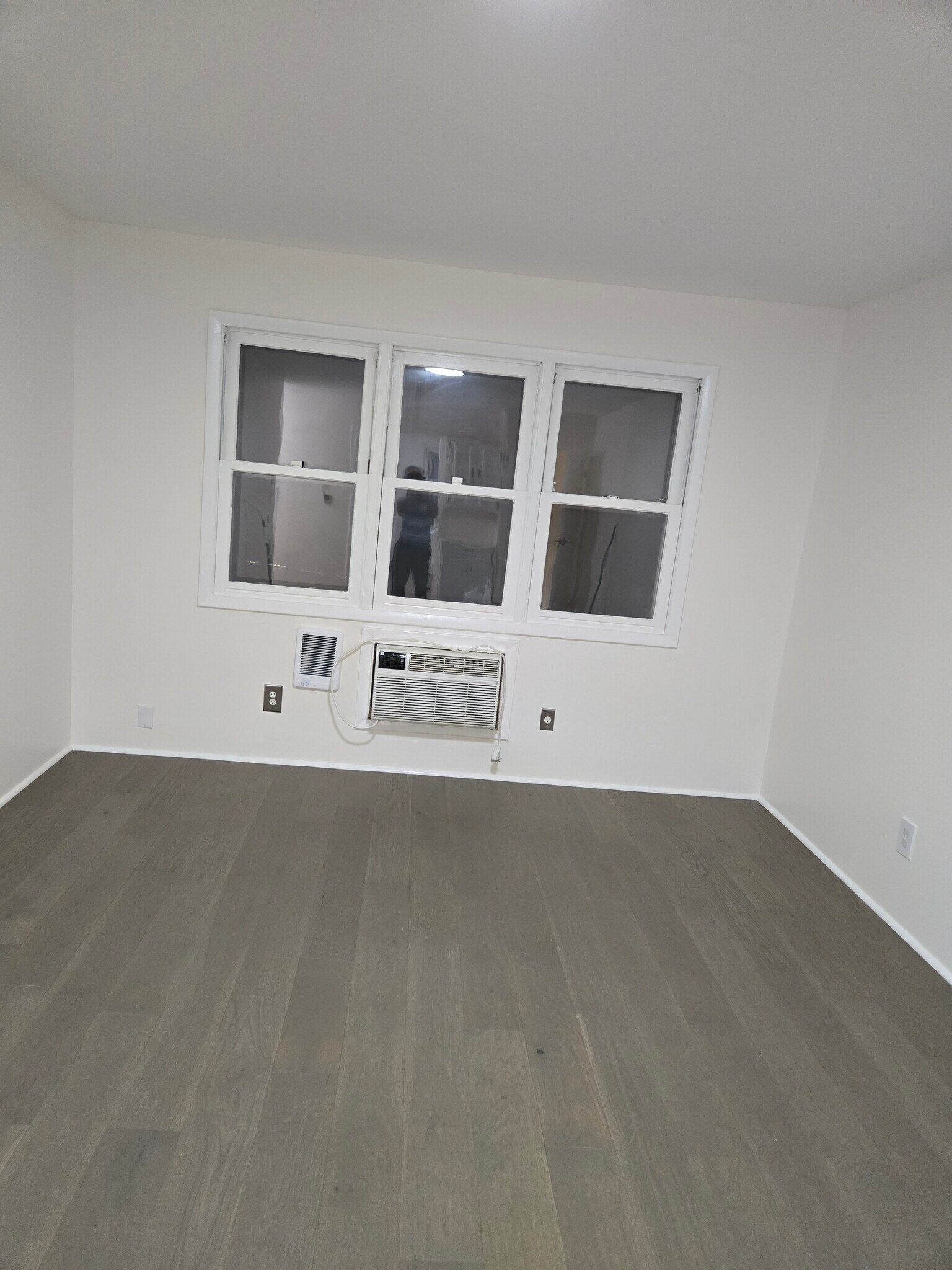 Building Photo - 77 Juniper Rd