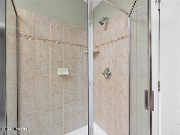 Building Photo - Build Equity While Leasing - Lease and Own...
