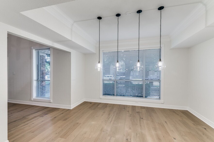 Building Photo - 2908 Shadywood Ln