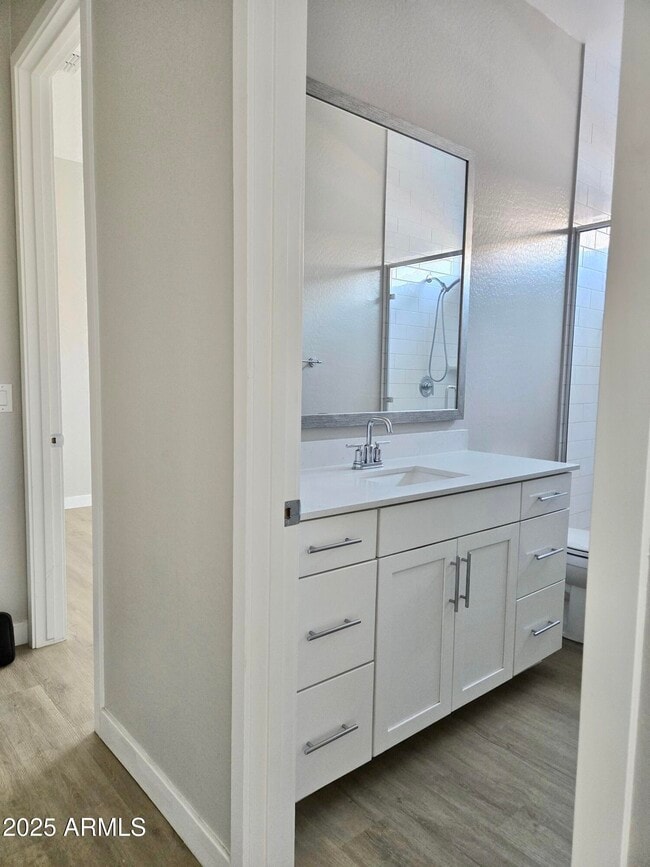 Building Photo - 2568 E King Bird Dr