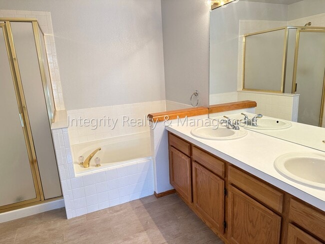 Building Photo - 3410 W 98th Dr