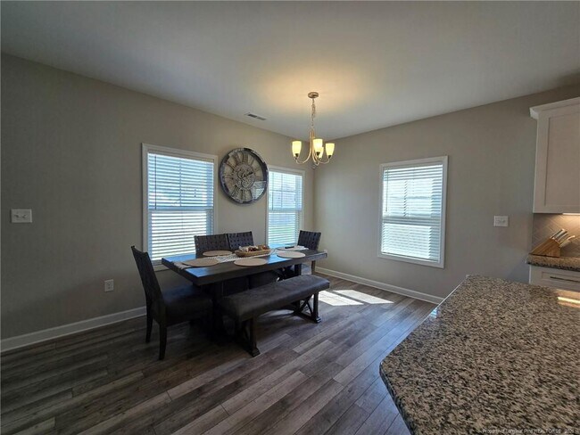 Building Photo - 4774 Woodline Dr