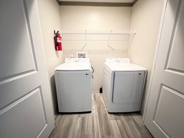 Building Photo - 25406 Nuway Ave