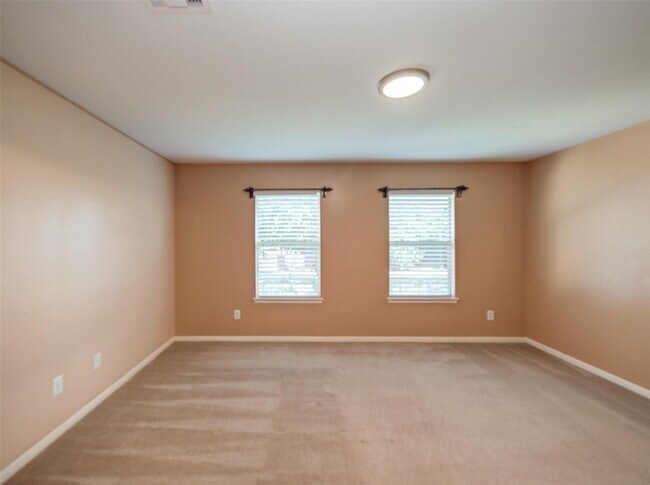 Building Photo - 13215 Sleepy Creek Meadows