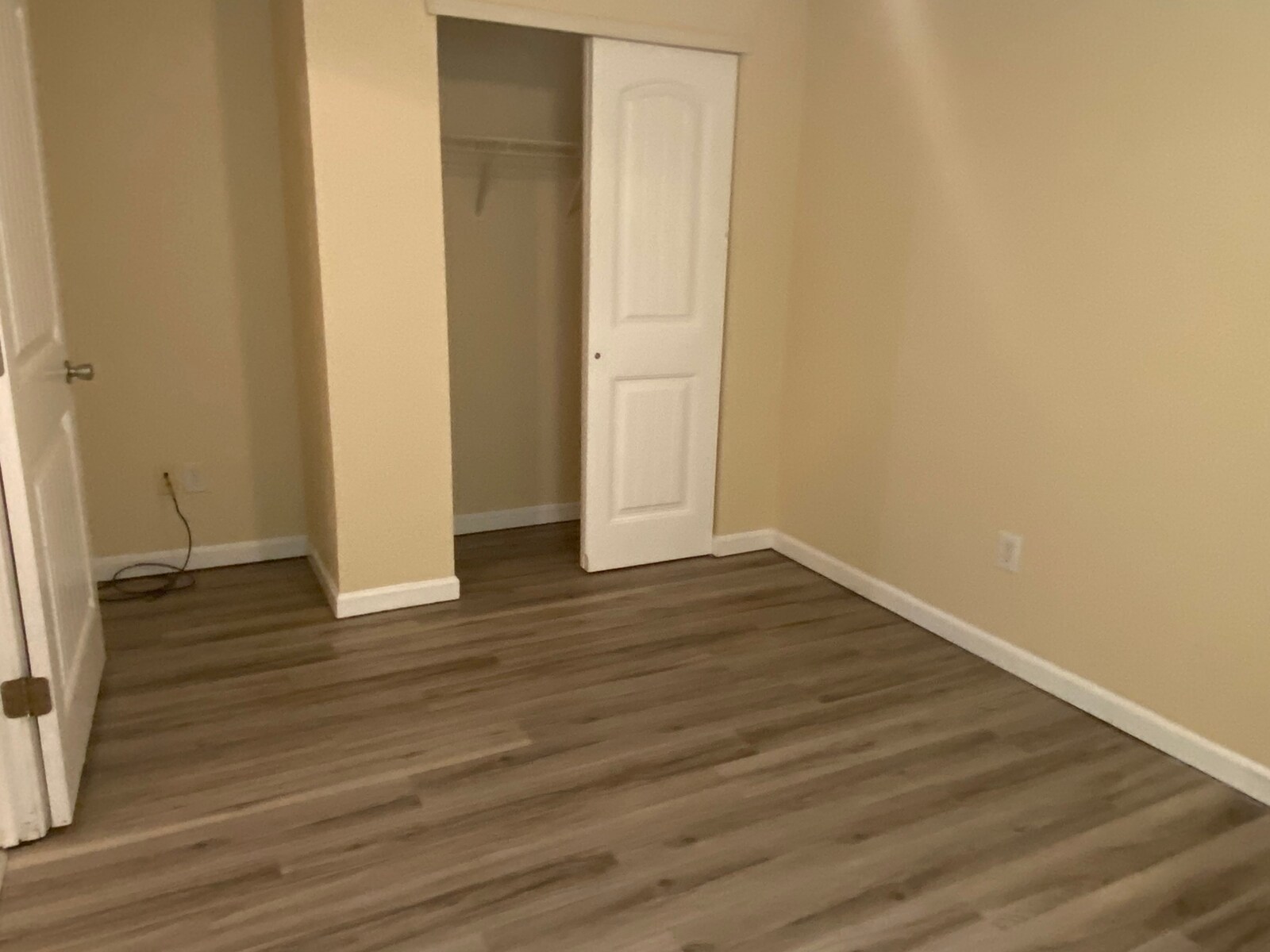 Building Photo - 716 Tall Oaks Dr