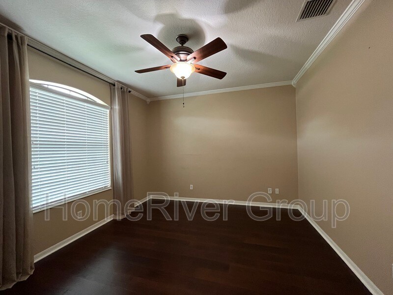 Building Photo - 8426 White Poplar Dr
