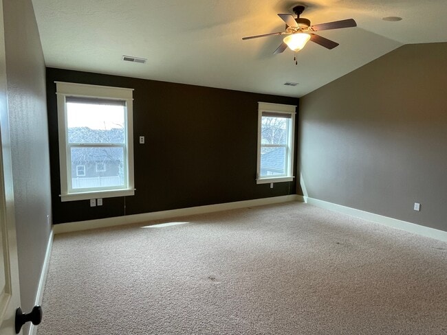 Building Photo - 2725 S Groom Way