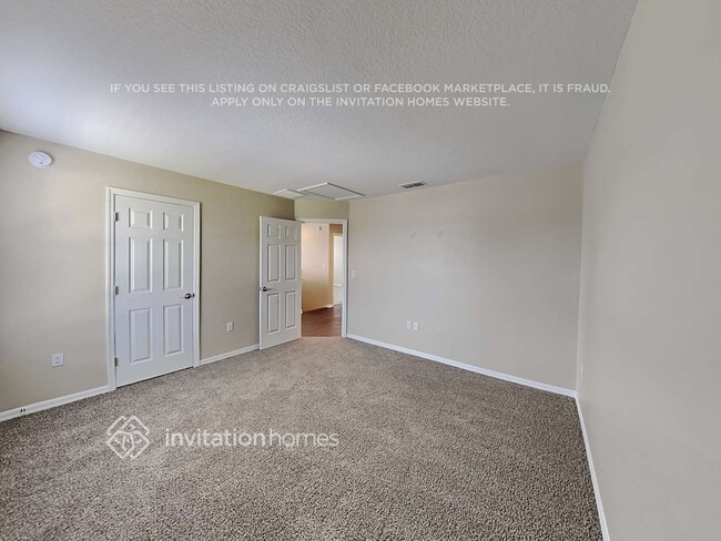 Building Photo - 2825 Oak Hammock Loop